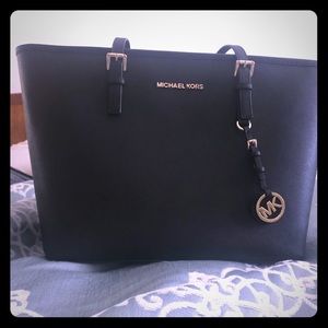 Michael Kors tote